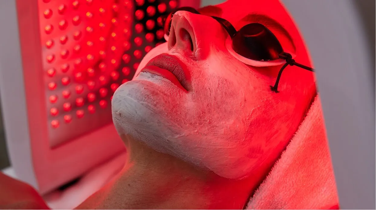 Combining led light therapy with other treatments