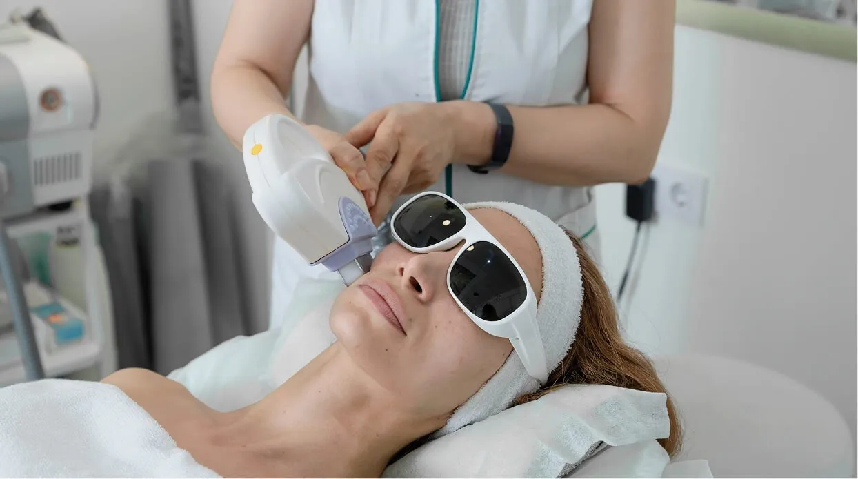 What to Expect During an IPL Treatment at rtwskin?